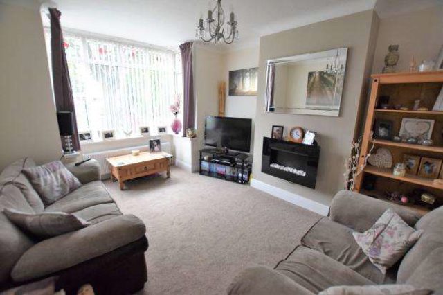  Image of 3 bedroom Semi-Detached house for sale in Harewood Avenue Scarborough YO12 at Harewood Avenue  Scarborough, YO12 6DH